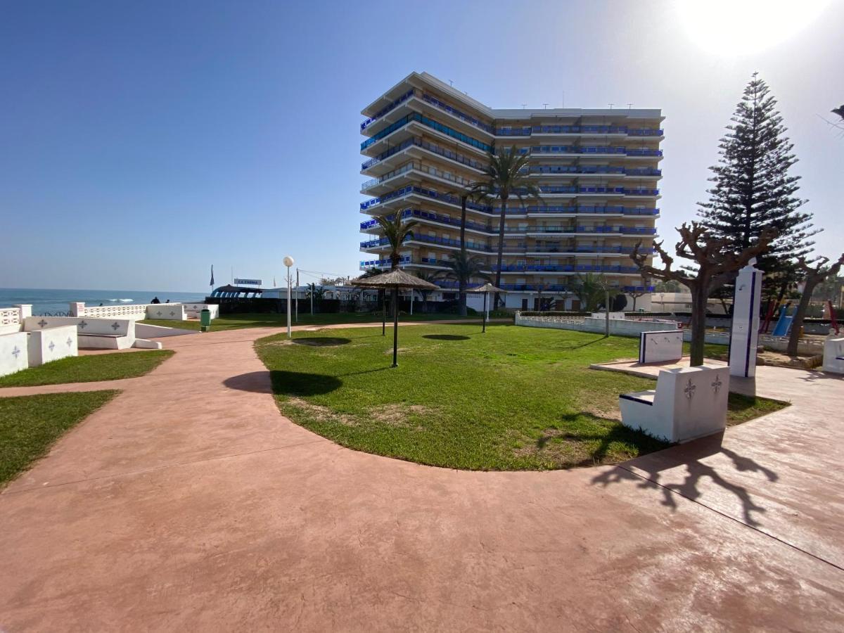 Atico En Primerisima Linea De Playa!!! Denia Exterior photo