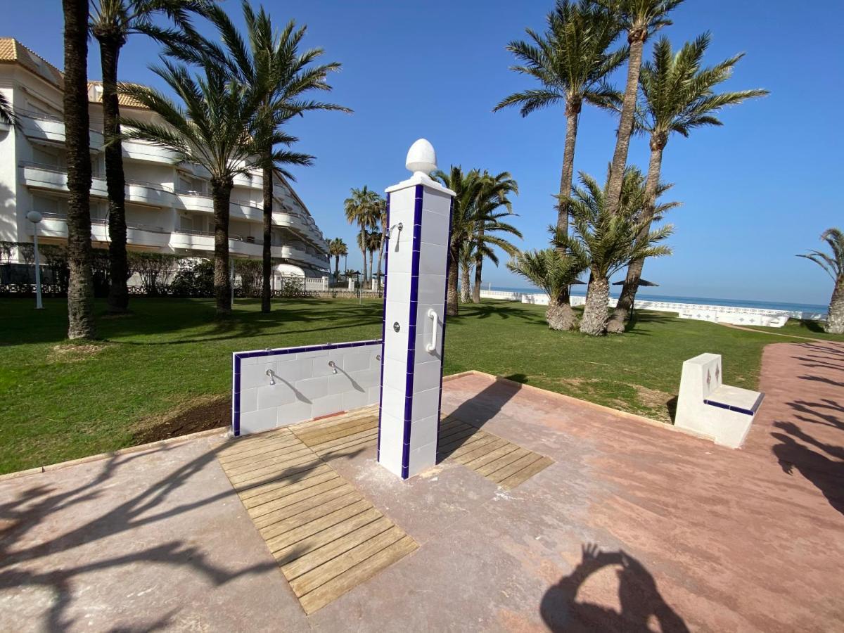 Atico En Primerisima Linea De Playa!!! Denia Exterior photo