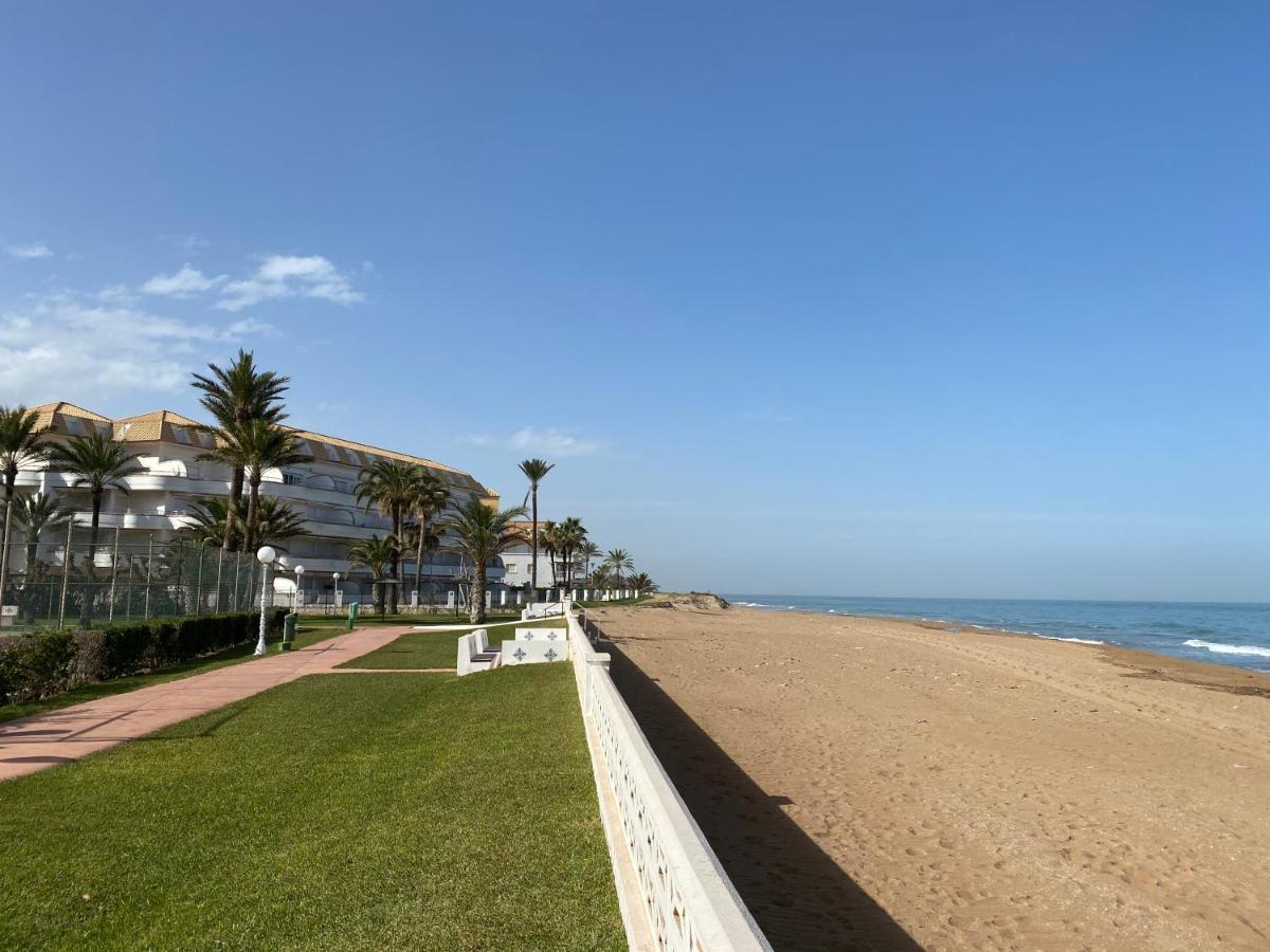 Atico En Primerisima Linea De Playa!!! Denia Exterior photo